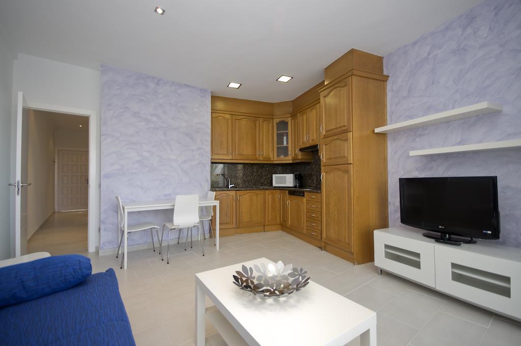 Inmosantos Oasis E3 Apartment Roses Room photo